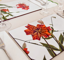 Load image into Gallery viewer, 6 Floral Placemats - Lilium